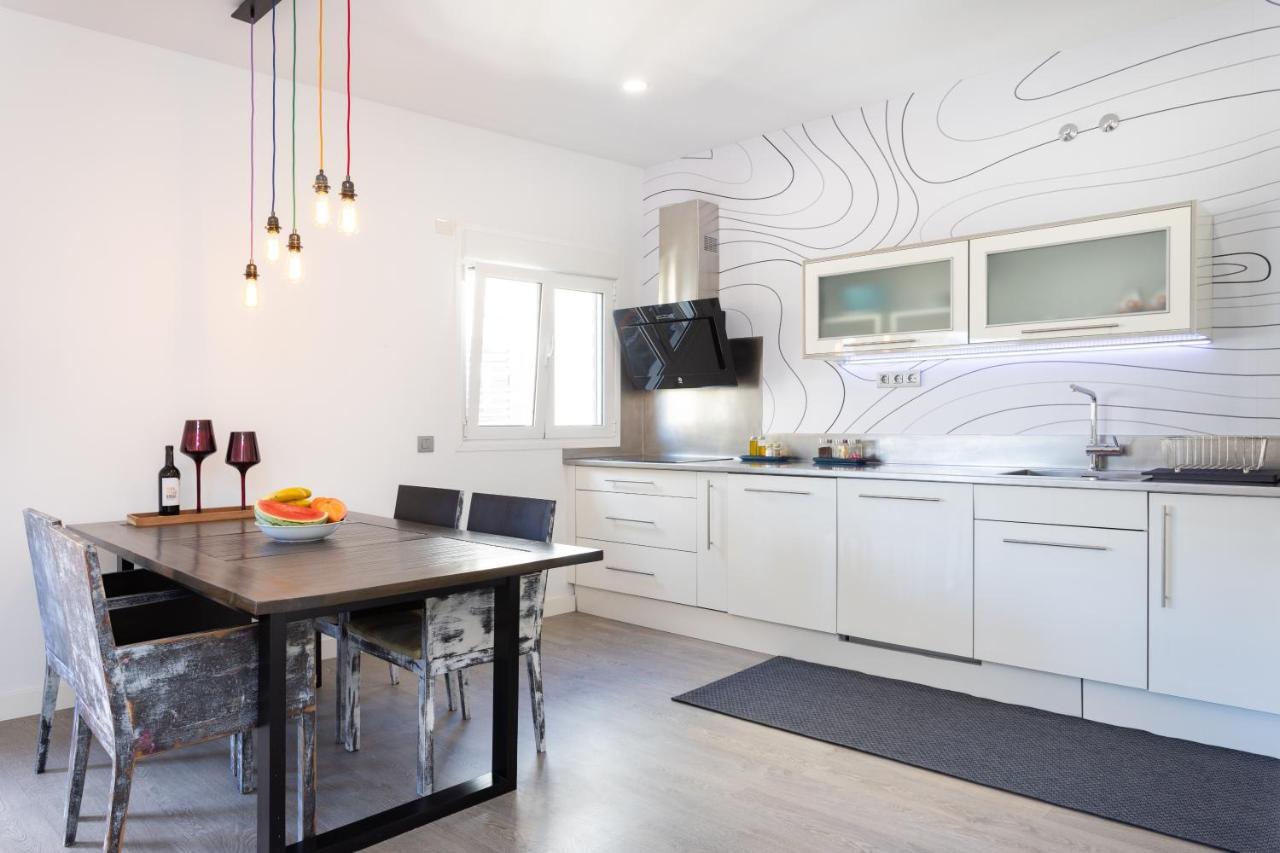 Home2Book Chic & Stylish Apt Santa Rosalia Ngoại thất bức ảnh