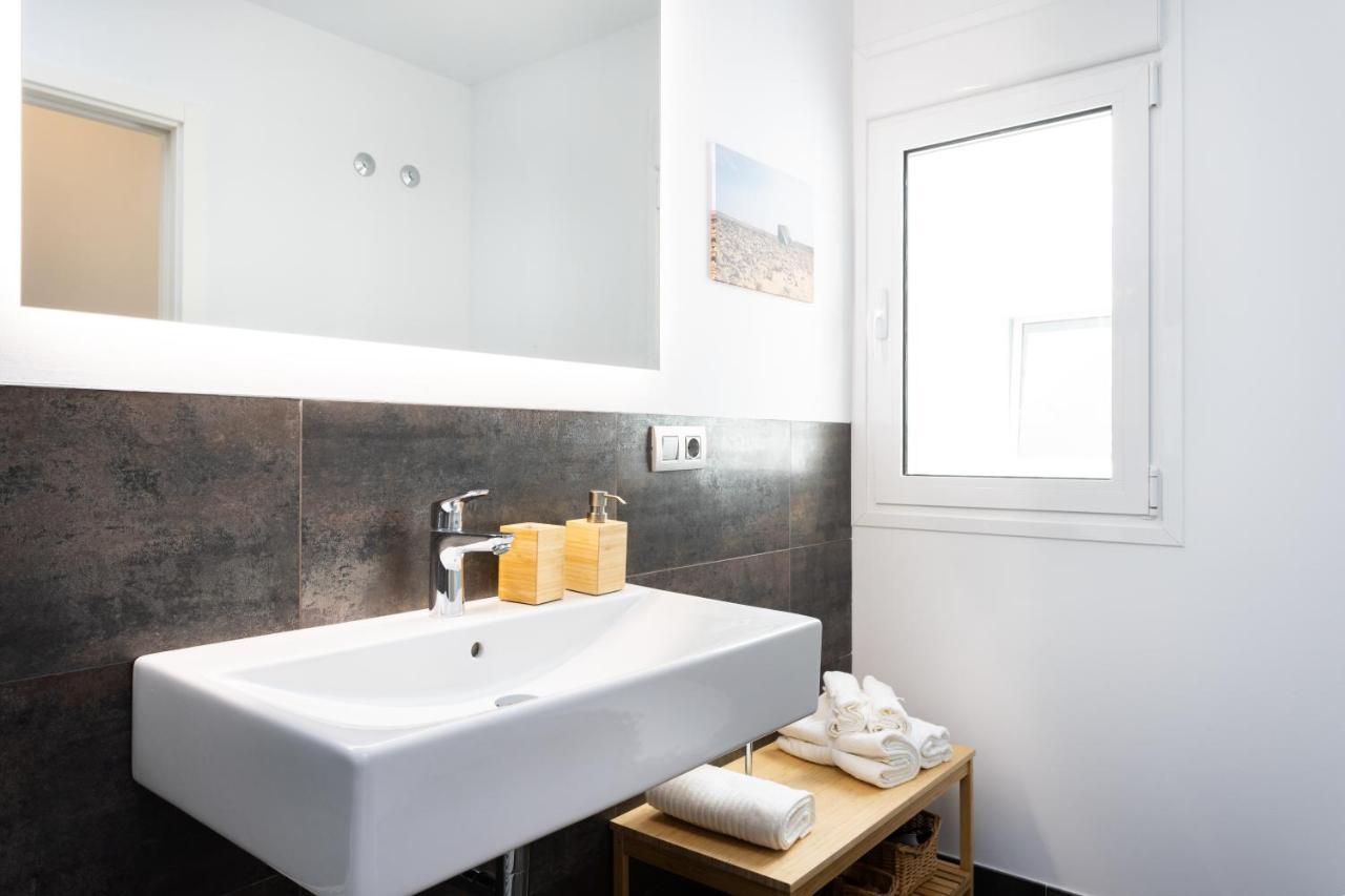 Home2Book Chic & Stylish Apt Santa Rosalia Ngoại thất bức ảnh